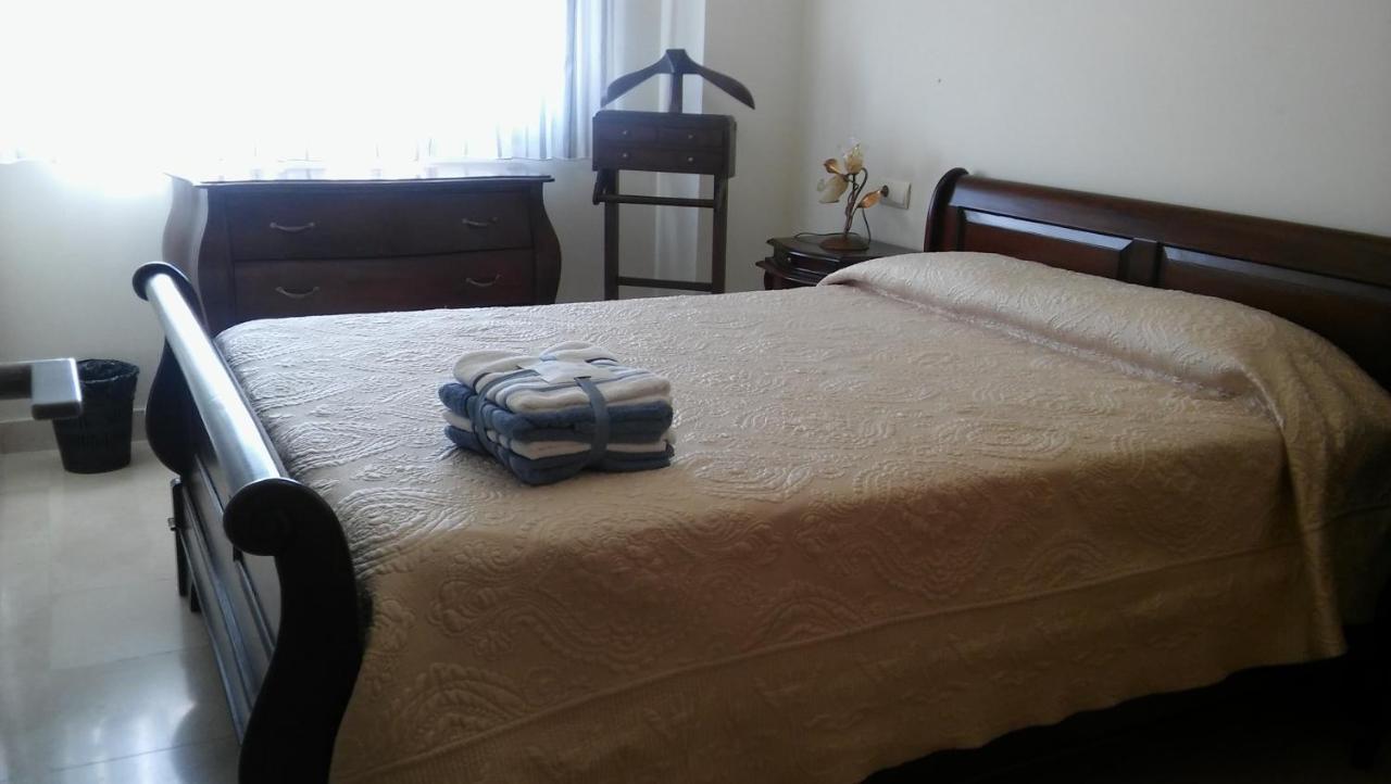 Paseo Maritimo Antonio Banderas Apartment Malaga Ngoại thất bức ảnh