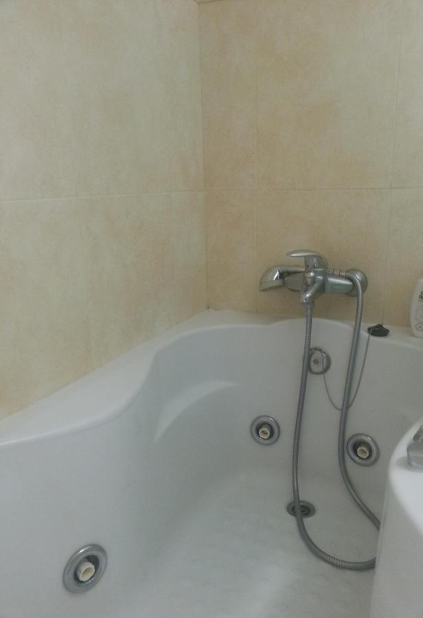 Paseo Maritimo Antonio Banderas Apartment Malaga Ngoại thất bức ảnh