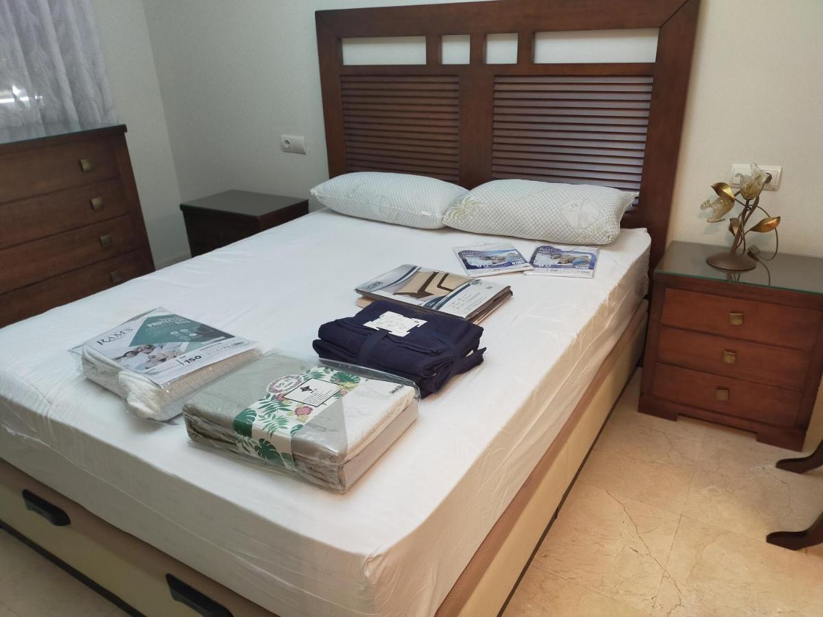 Paseo Maritimo Antonio Banderas Apartment Malaga Ngoại thất bức ảnh